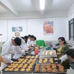 siswa-smk-tata-boga-smkn-38-membuat-kue